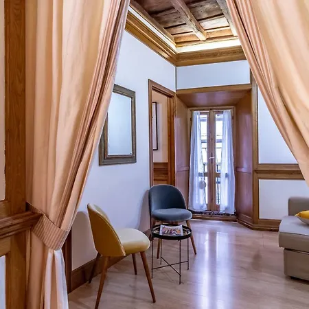 Spagna Historical By Spanish Steps Apartment Rome