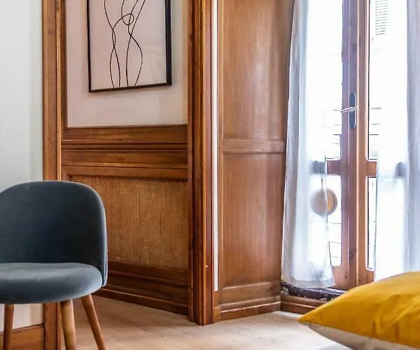 Spagna Historical By Spanish Steps דירה רומא